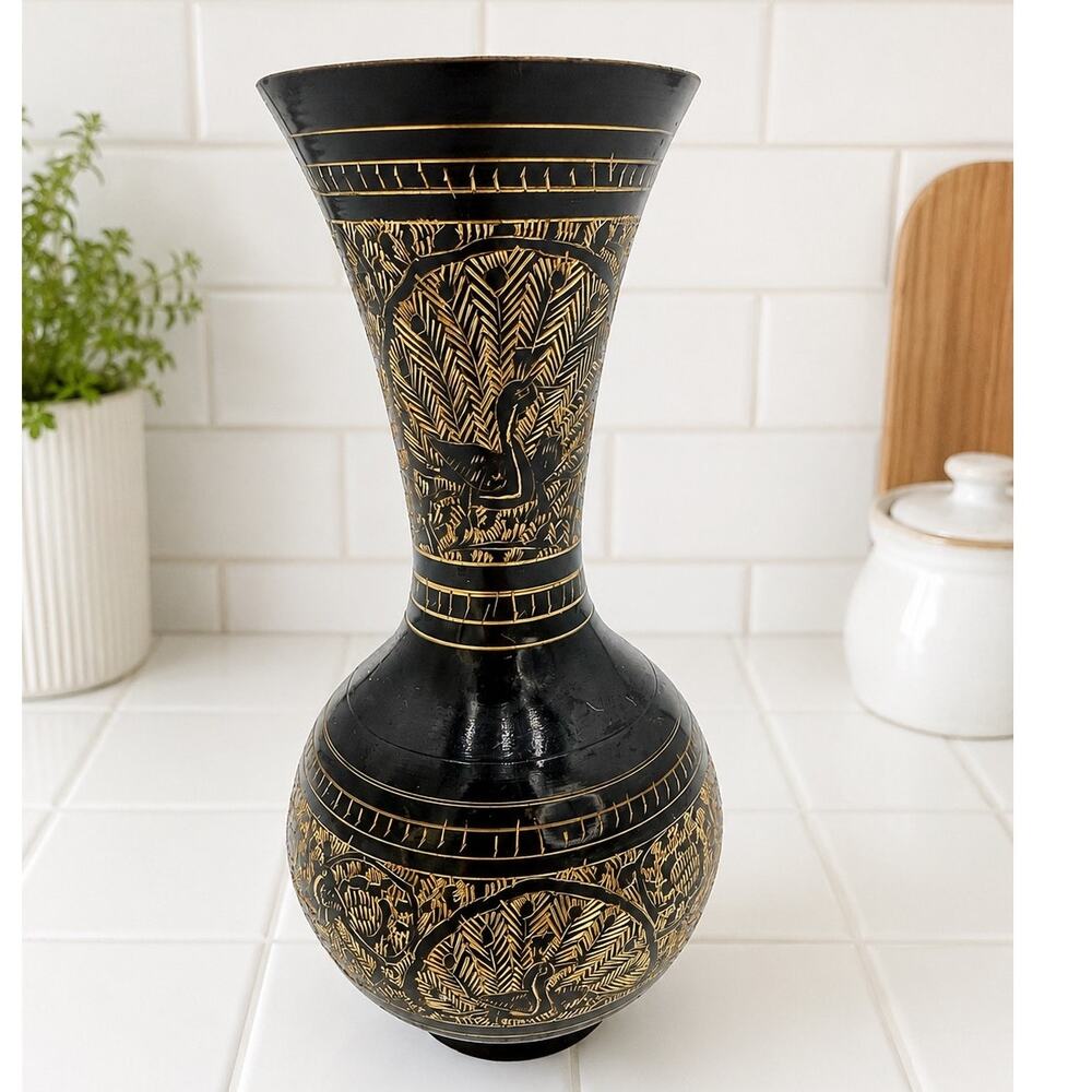 Vintage Indian Etched Bidri Vase